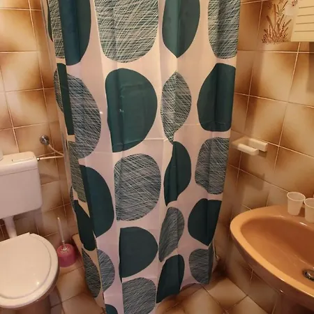 Konukevi Jelka 3 Malinska