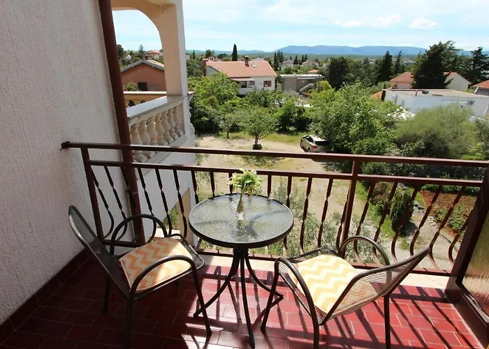 Gostinjska kuća Jelka 3 Malinska
